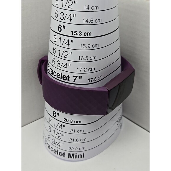 Fitbit Charge 4 FB417 Activity Tracker NFC Heart Rate GPS Smartwatch -No Charger - Picture 7 of 12